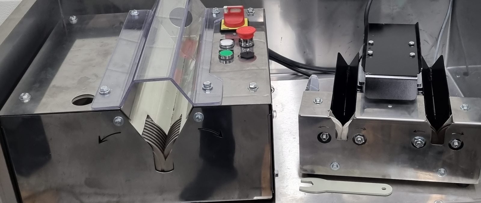 LA MEULE — sharpening and polishing set
